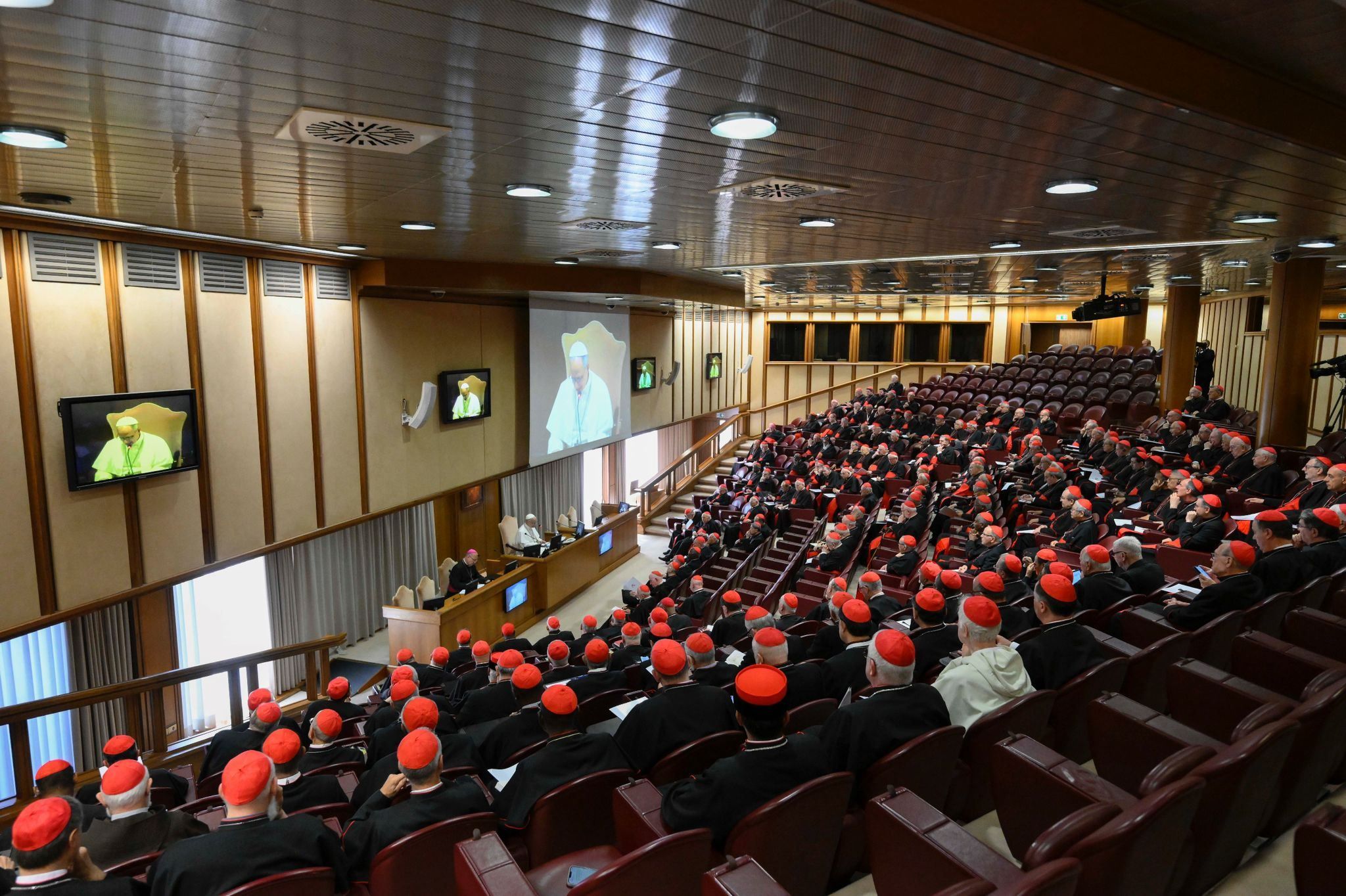 I cardinali con il Papa nell'Aula del Sinodo - Vatican Media