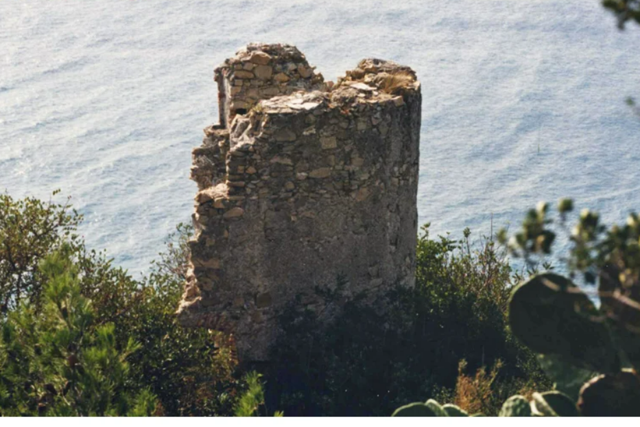 Progetto "Minori. Un Faro sul patrimonio culturale": le torri di avvistamento di Alassio - Italia Nostra