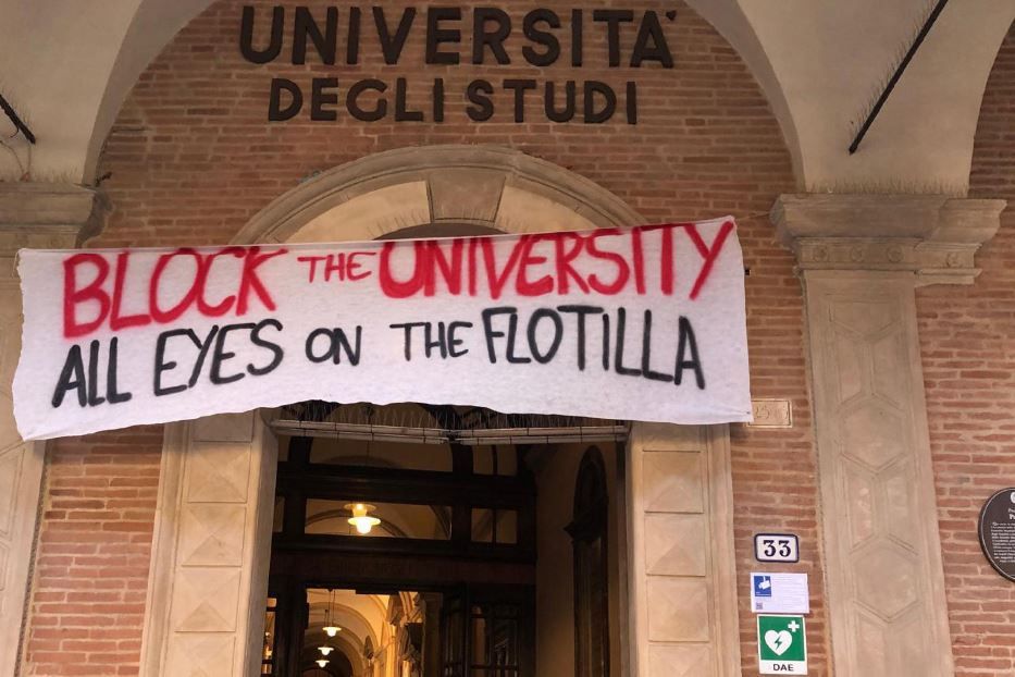 La protesta all'Università di Bologna - Ansa