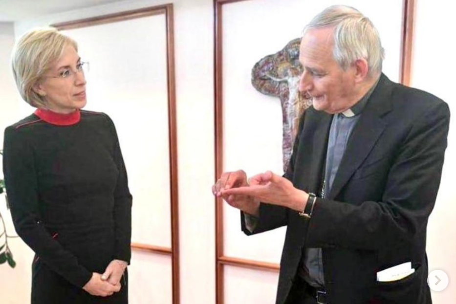 La vice-premier ucraina Iryna Vereshchuk e il cardinale Matteo Zuppi - Instagram