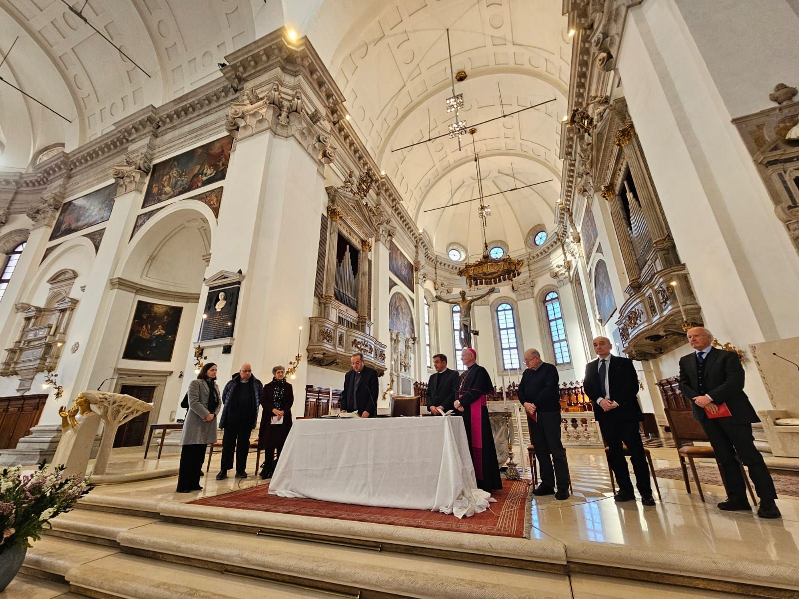Un momento della celebrazione nella Cattedrale di Padova