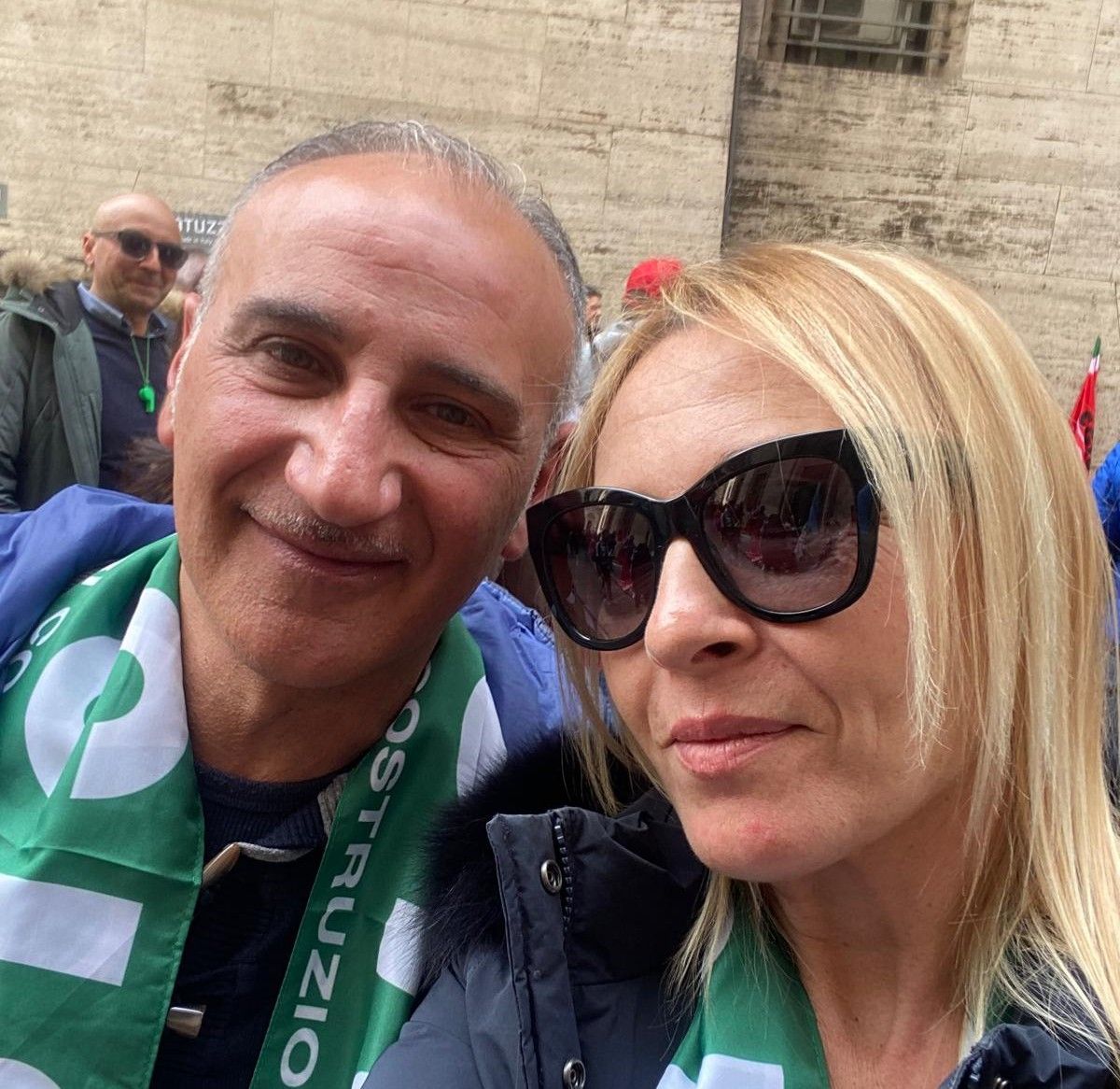 Lorenzo Colacicco e Raffaella Leone, rappresentanti dei lavoratori della Filca-Cisl in Natuzzi