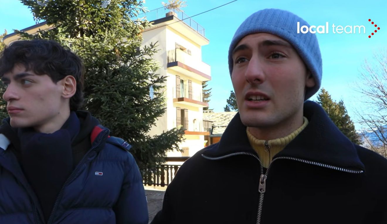 Due dei tre testimoni milanesi, in un video online pubblicato da Local team