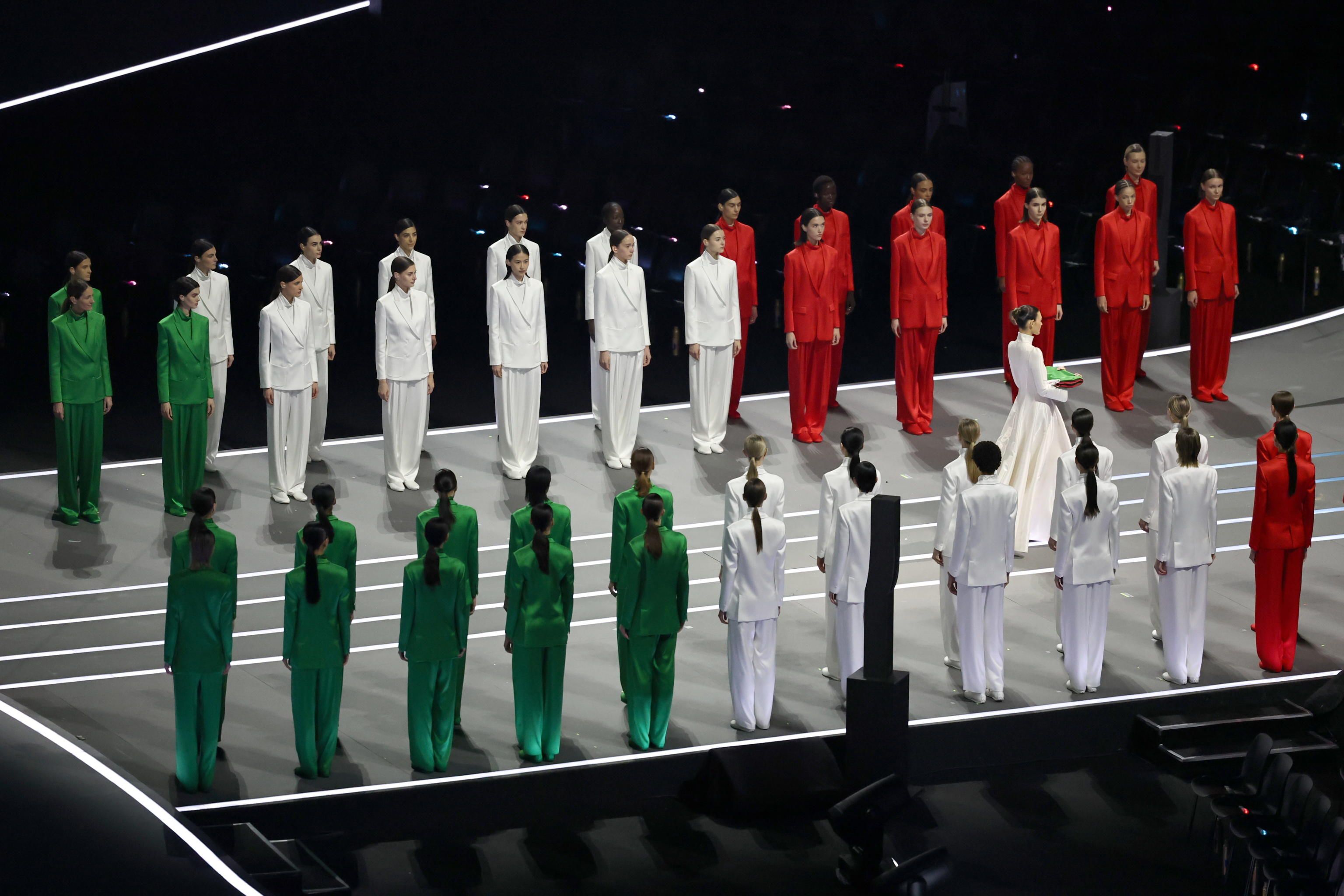 La sfilata del Tricolore in Armani e lo splendore di Vittoria Ceretti&nbsp;