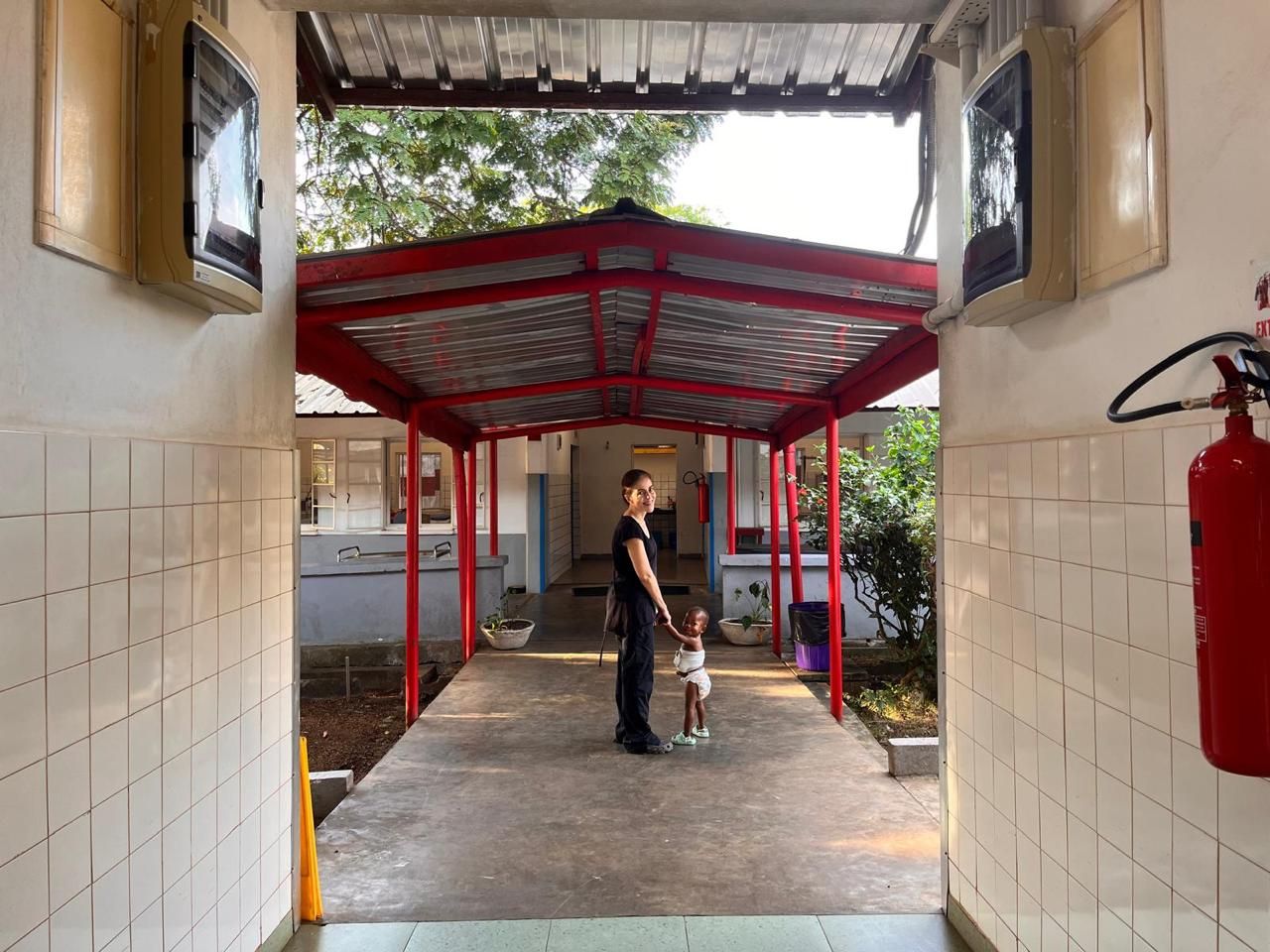 Dimitra com Mariama (per gentile concessione di D.G.)