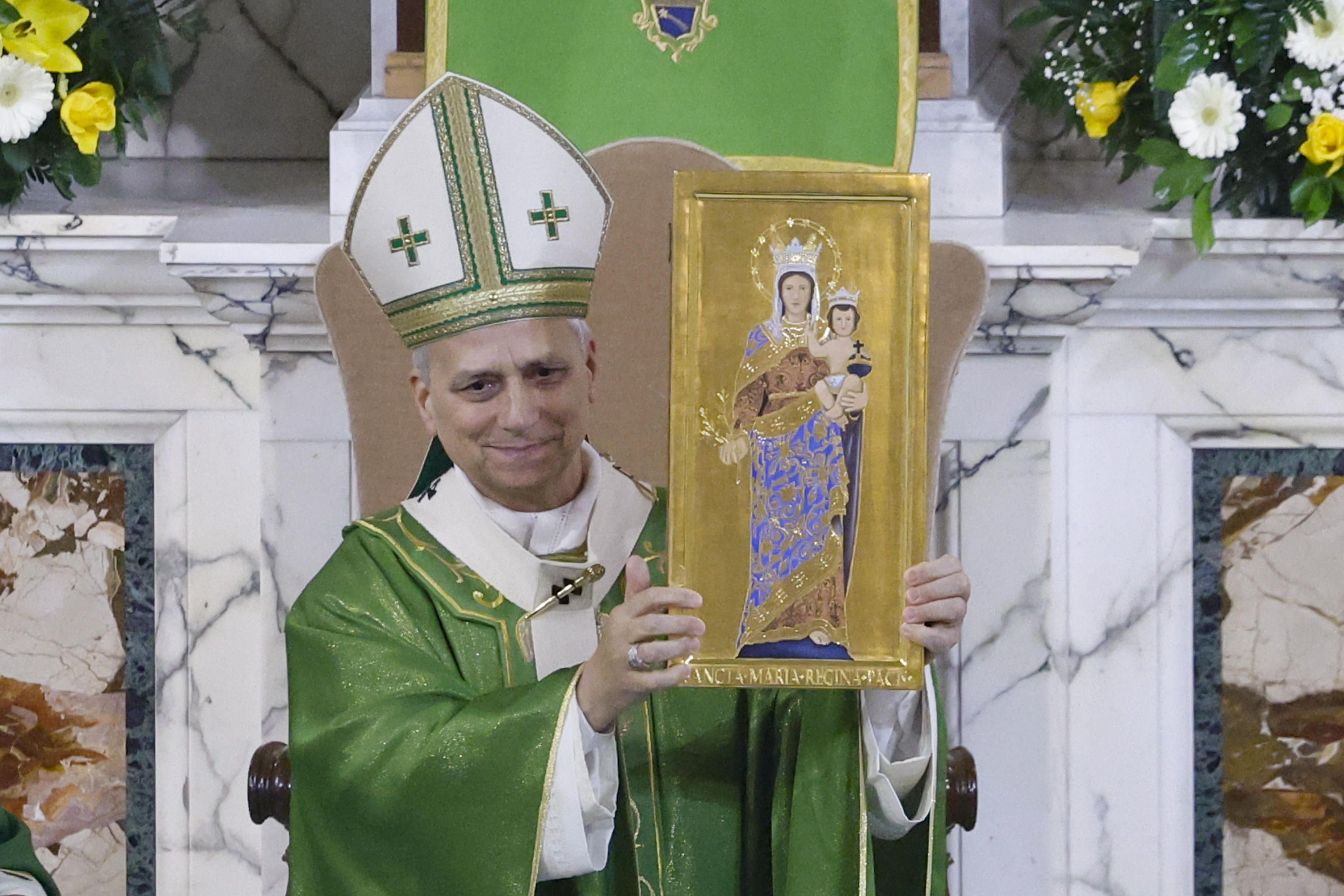 Papa Leone XIV durante la visita pastorale alla parrocchia Santa Maria Regina Pacis a Ostia Lido, 15 febbraio 2026 - (Vatican Media)