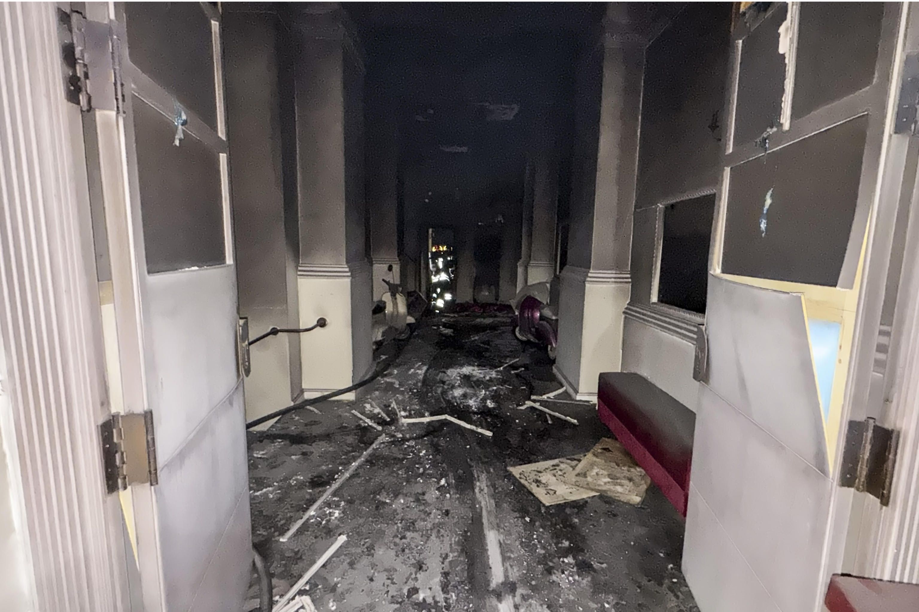 Le prime immagini dell'interno del teatro / ANSA