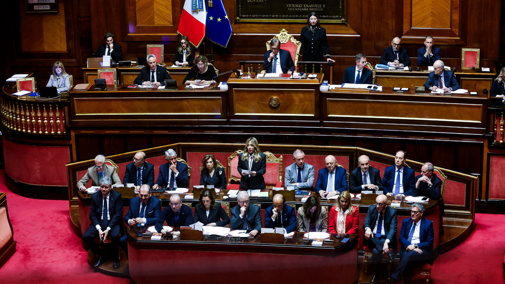 Battute Per I Social Nessuna Mano Tesa In Parlamento Iniziata La battute-per-i-social-nessuna-mano-tesa-in-parlamento-iniziata-la