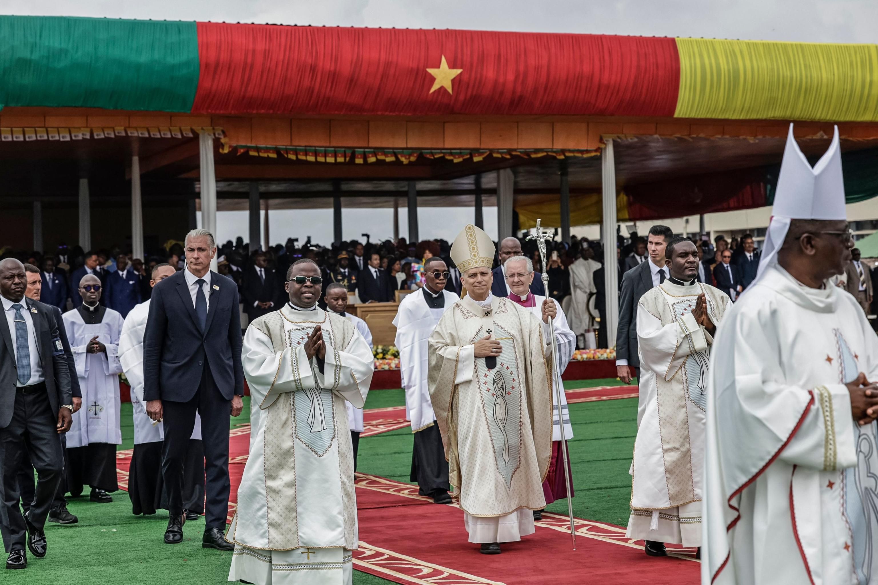 Papa Leone XIV alla Messa conclusiva nell'aeroporto militare di Yaoundé  in Camerun / AFP