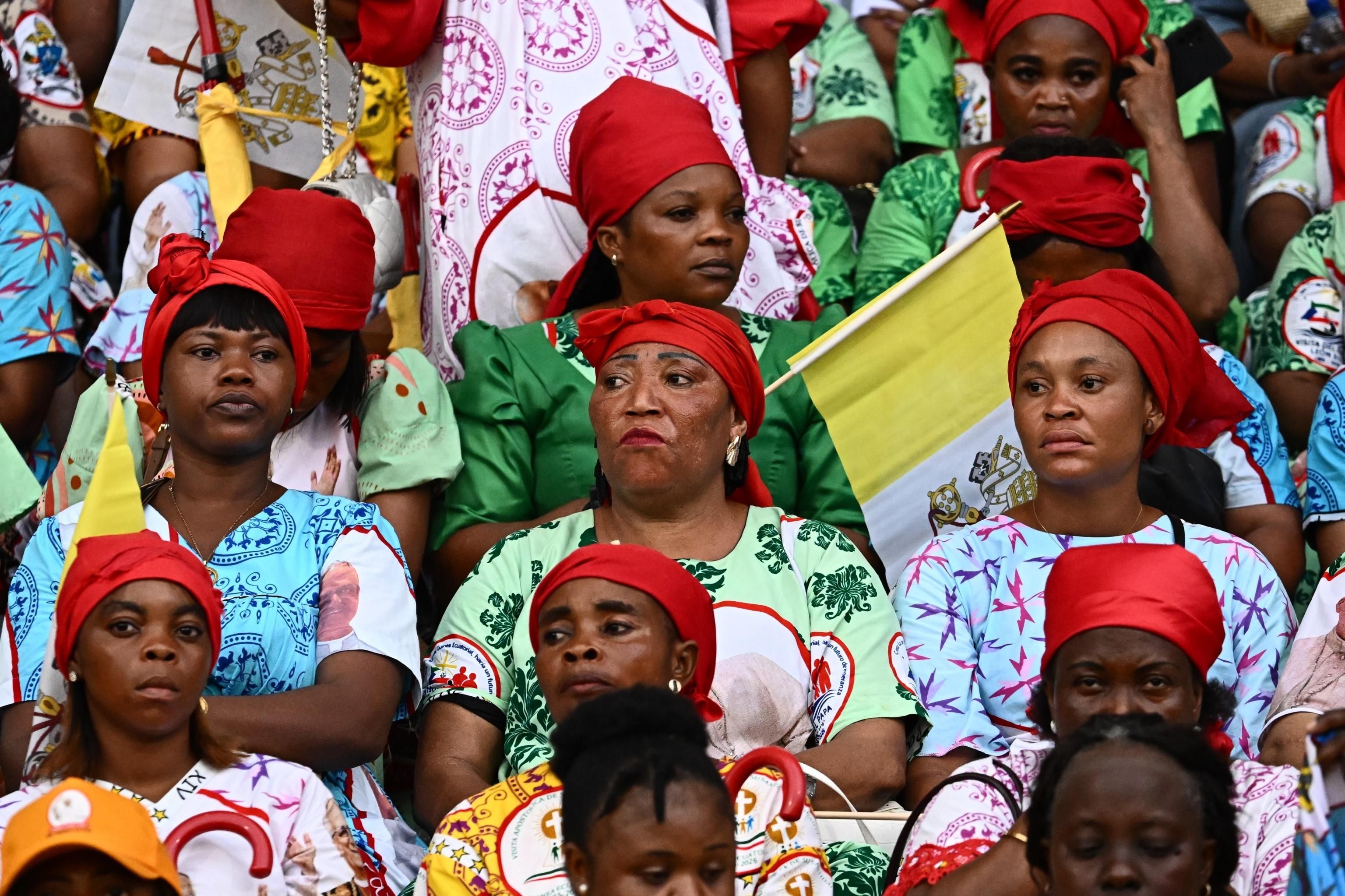 La Messa di congedo di papa Leone XIV dall'Africa nello stadio di Malabo in Guinea Equatoriale / ANSA