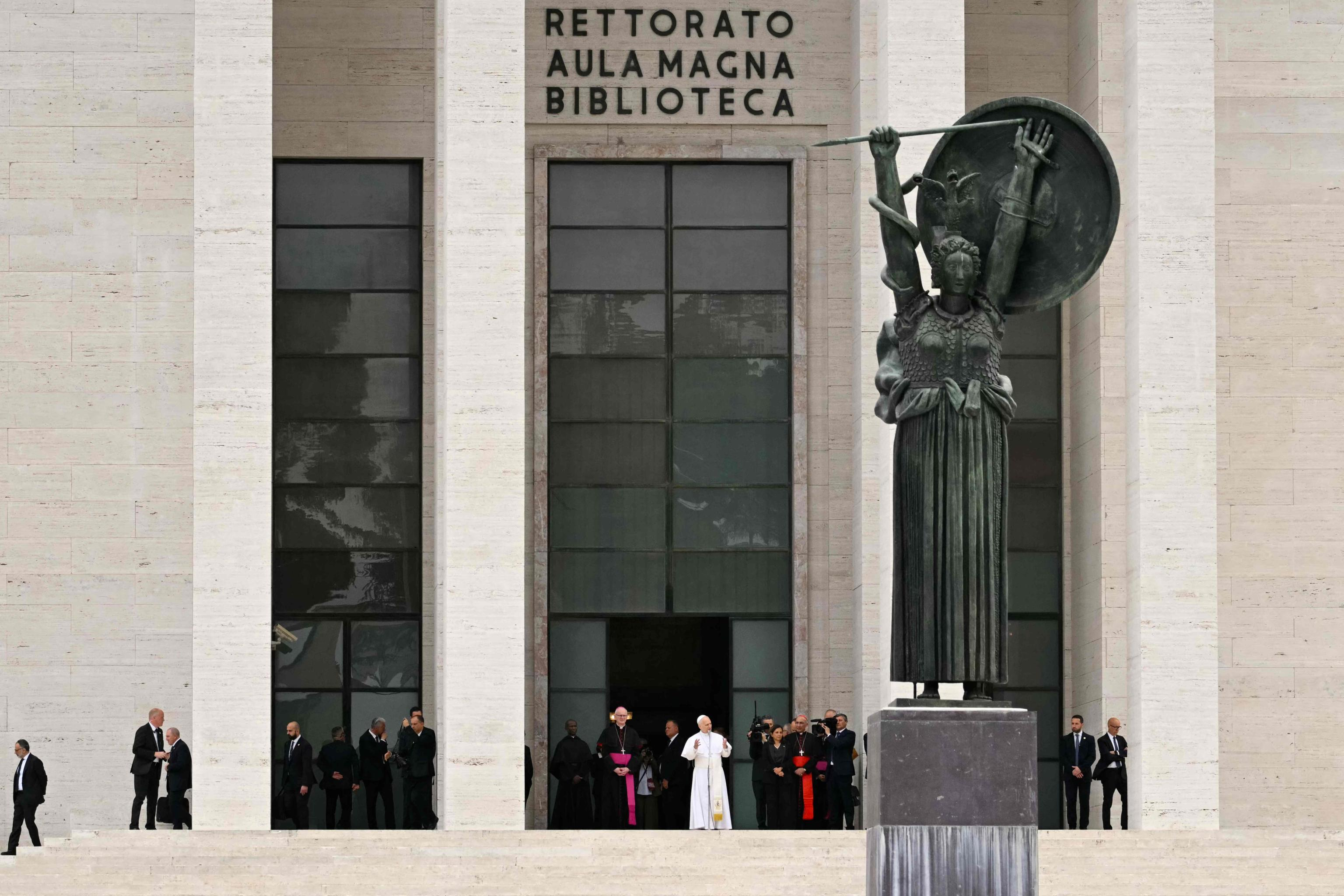 Papa Leone XIV in visita all'università "La Sapienza" di Roma / AFP