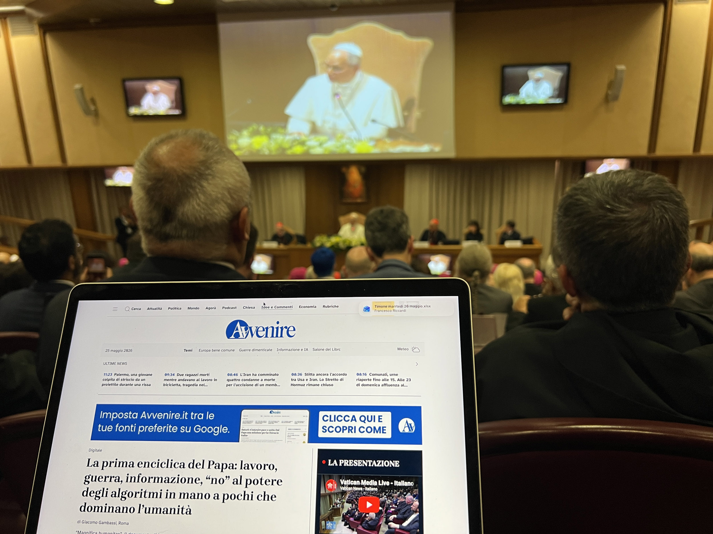 La presentazione dell'enciclica da parte di Leone XIV / AVVENIRE