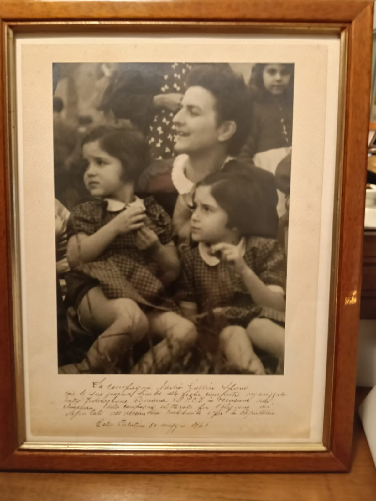 Nadia Gallico Spano al Palatino, con le figlie Chiara e Paola