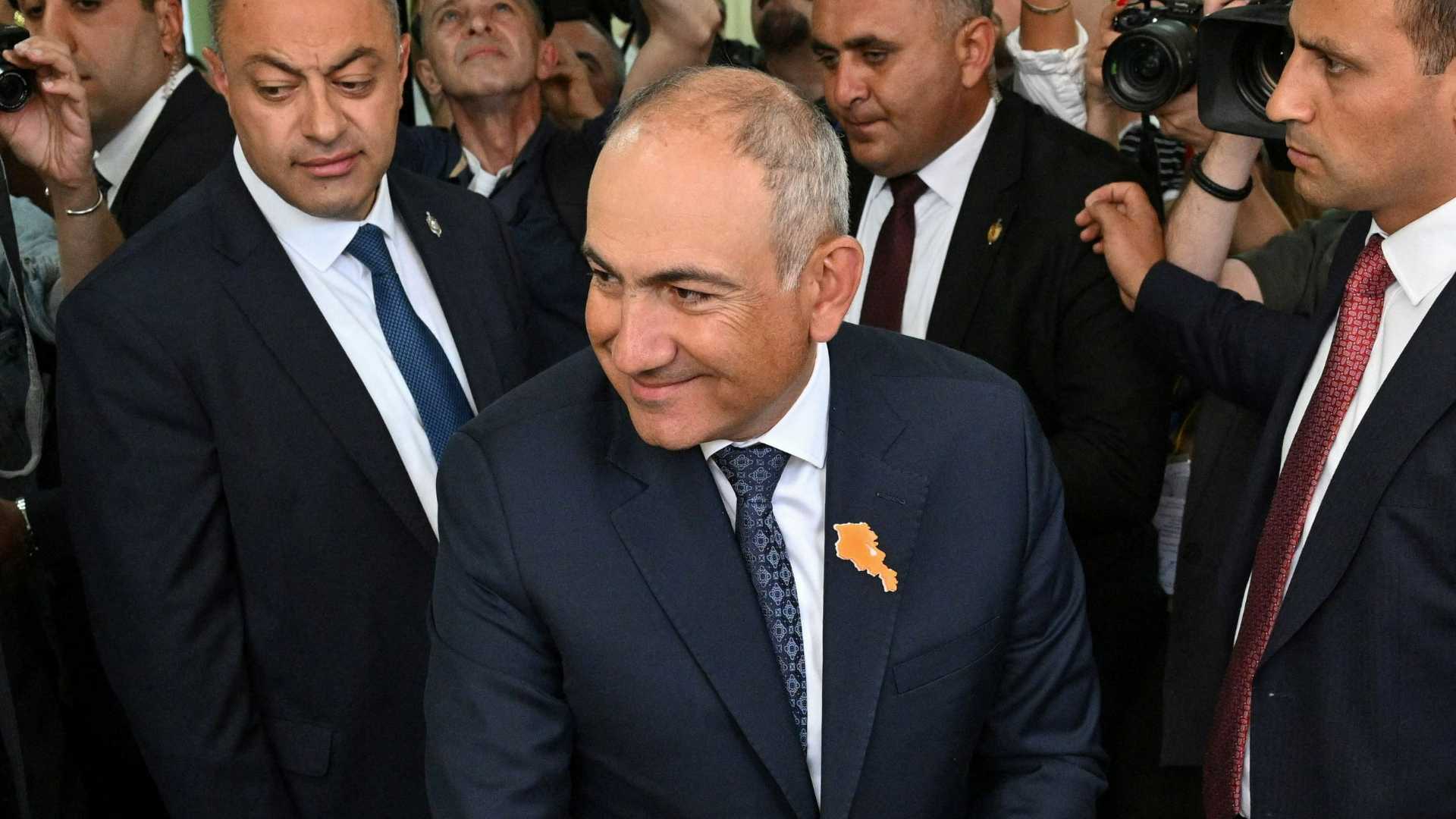 Armenia, vince le elezioni il partito Contratto Civile di Pashinyan