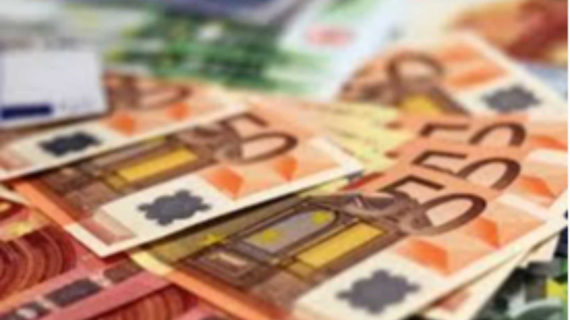 Lunedì da risiko: Intesa muove su Generali e scatta l’Opas su Mps