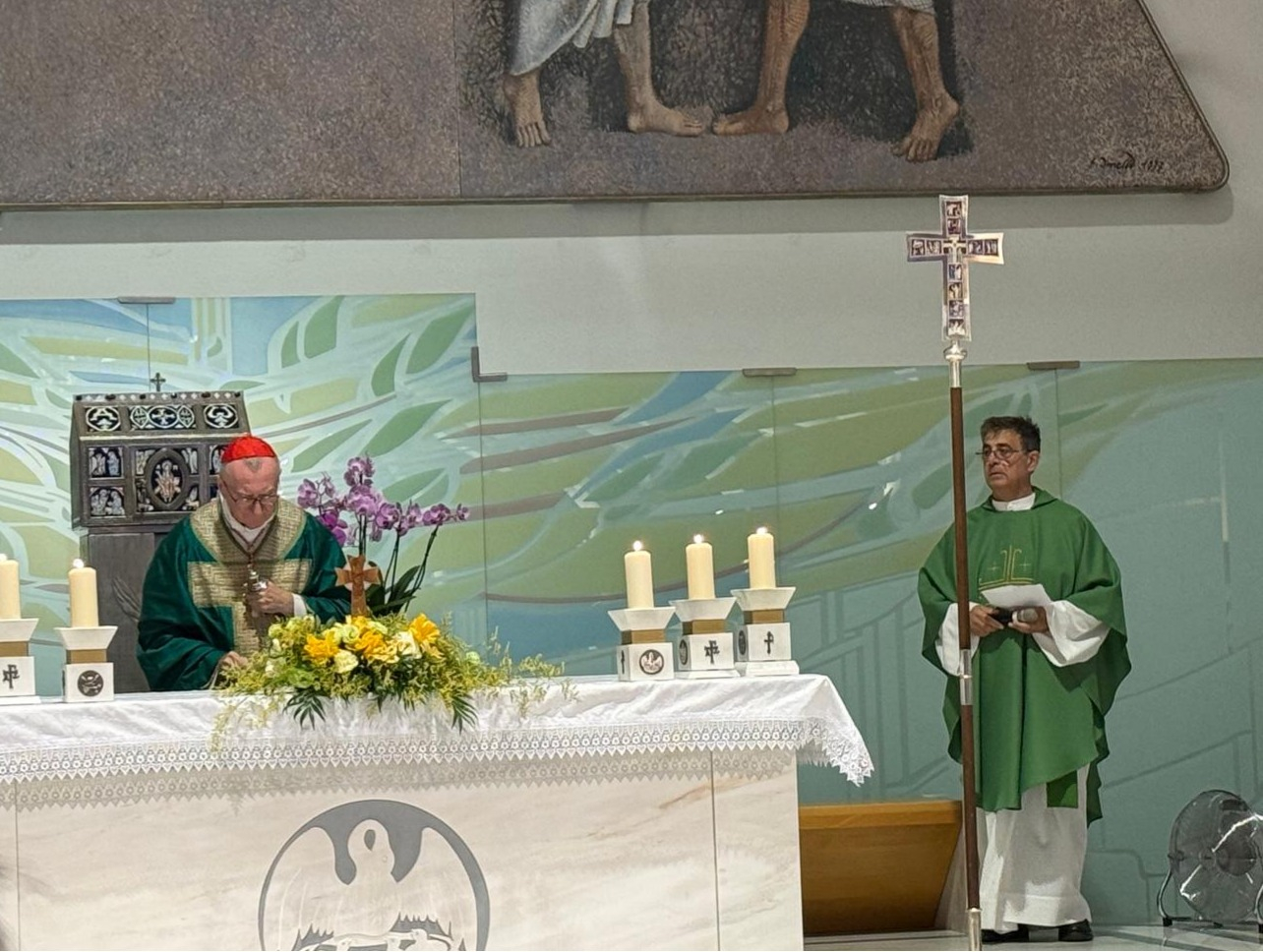 Parolin durante la Messa celebrata nella parrocchia di Bibione