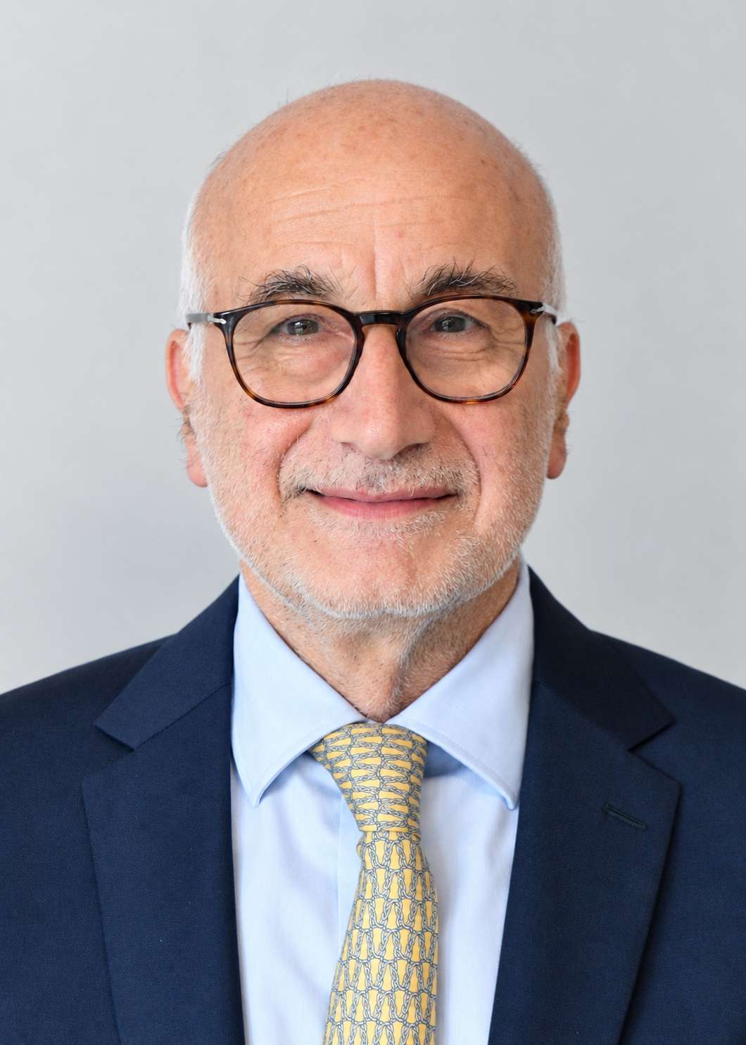 Claudio Grassi, direttore del dipartimento di Neuroscienze dell'Università Cattolica del Sacro Cuore, sede di Roma
