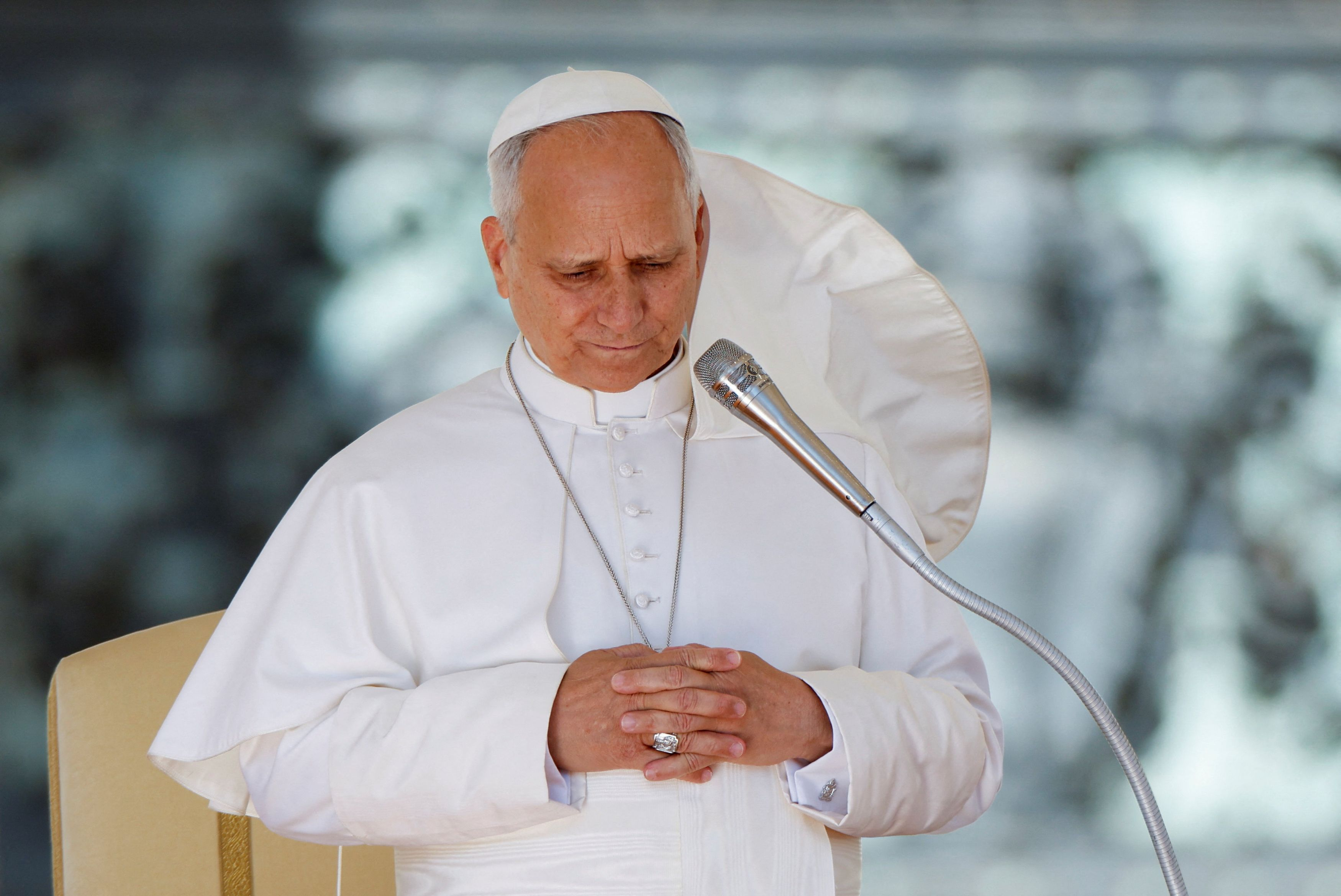 Leone XIV al termine dell'udienza generale durante piazza San Pietro, 23 settembre 2026 - (REUTERS/Remo Casilli)