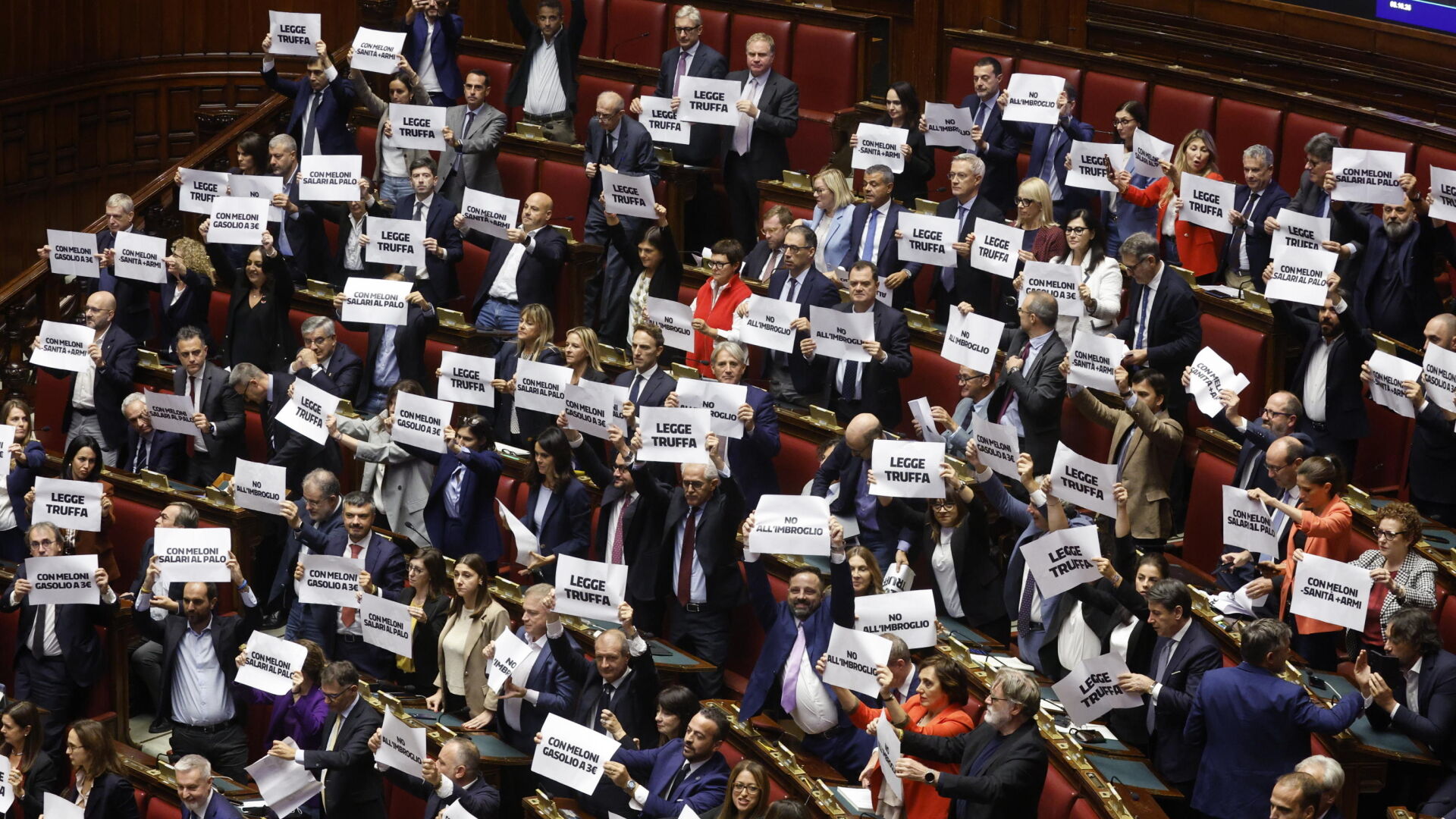 Come si vota, chi viene eletto, cosa può cambiare: tutto quello che c’è ...